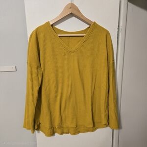 Love Riche Mustard Long Sleeve V-Neck Top